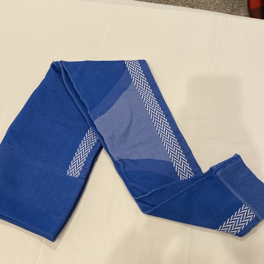 Fabletics High-Waisted Seamless Check Leggings - image 1